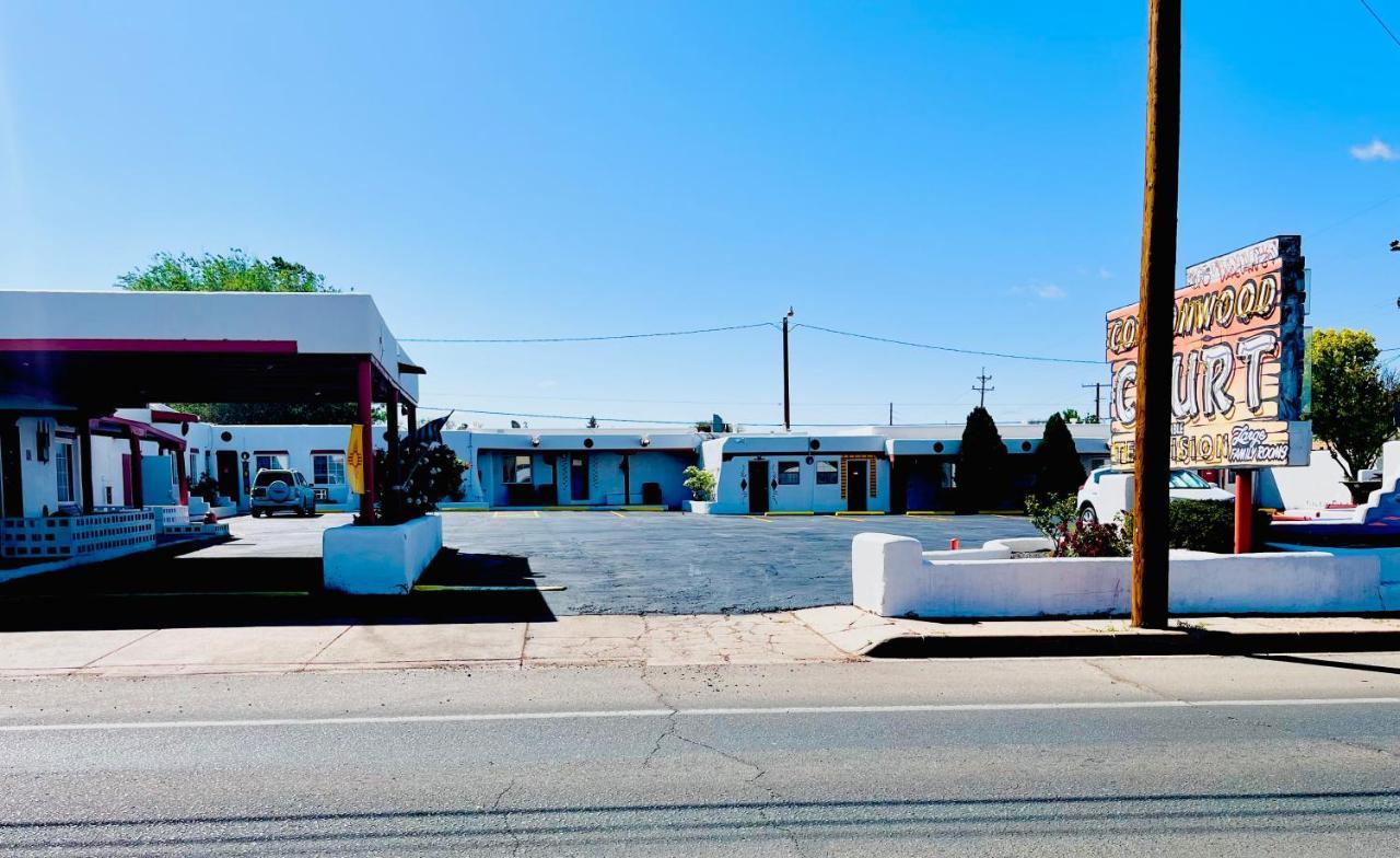 سانتا فيه Cottonwood Court Motel المظهر الخارجي الصورة