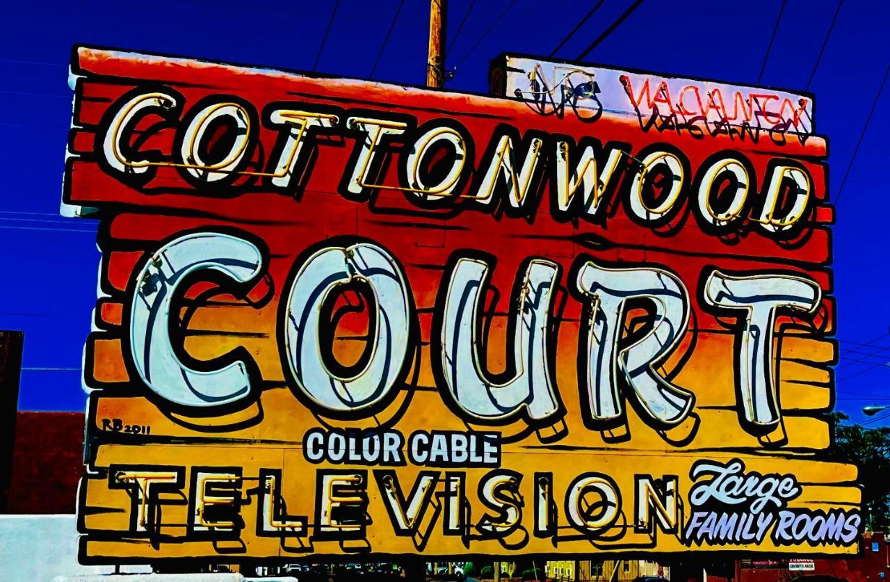 سانتا فيه Cottonwood Court Motel المظهر الخارجي الصورة