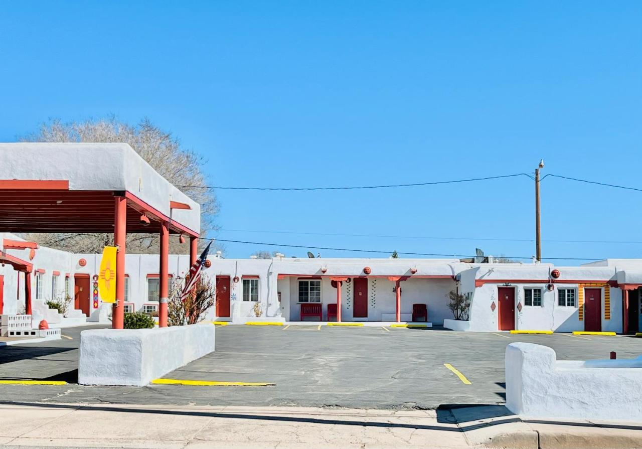 سانتا فيه Cottonwood Court Motel المظهر الخارجي الصورة