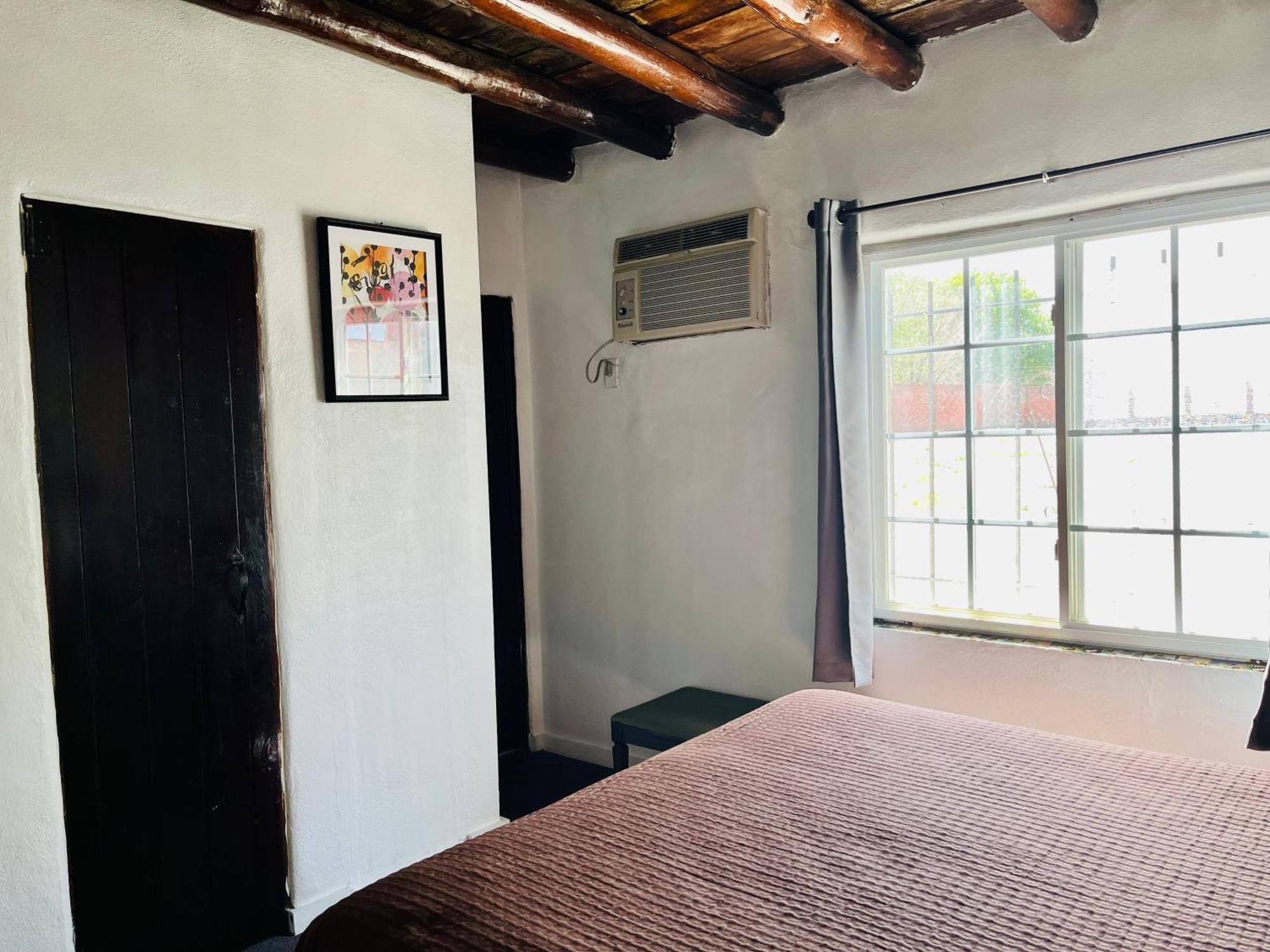 سانتا فيه Cottonwood Court Motel المظهر الخارجي الصورة