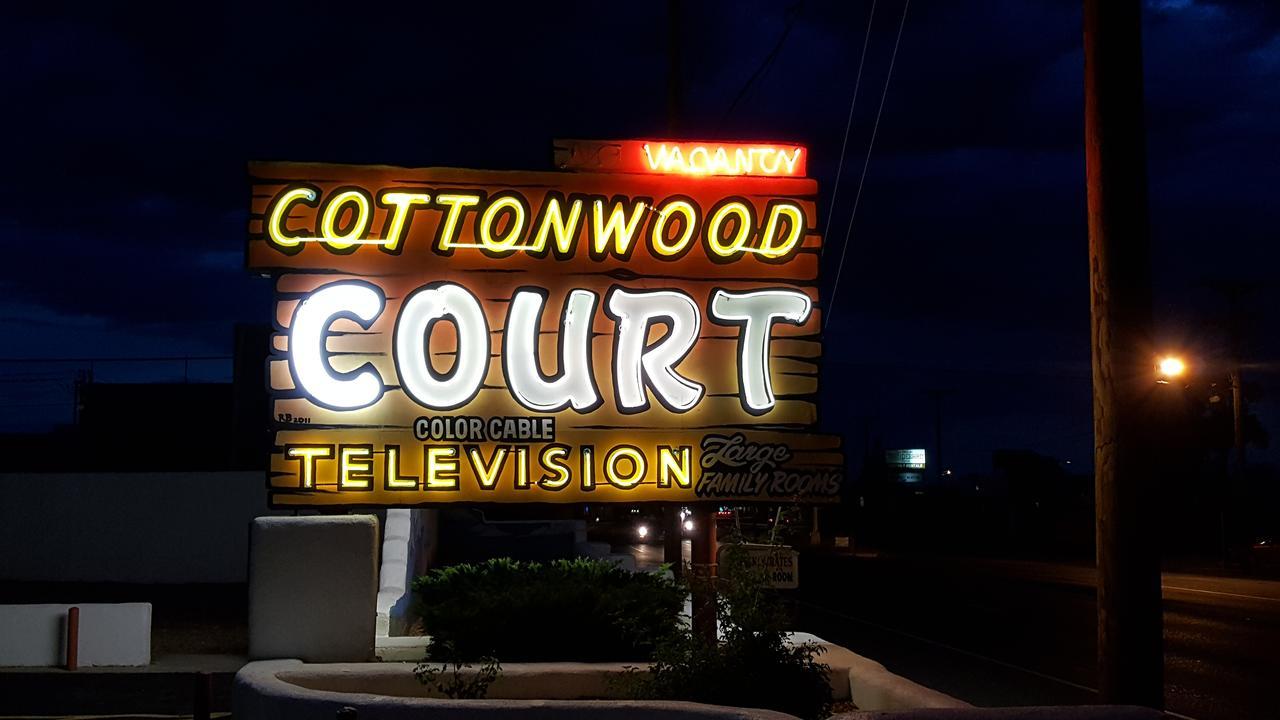 سانتا فيه Cottonwood Court Motel المظهر الخارجي الصورة