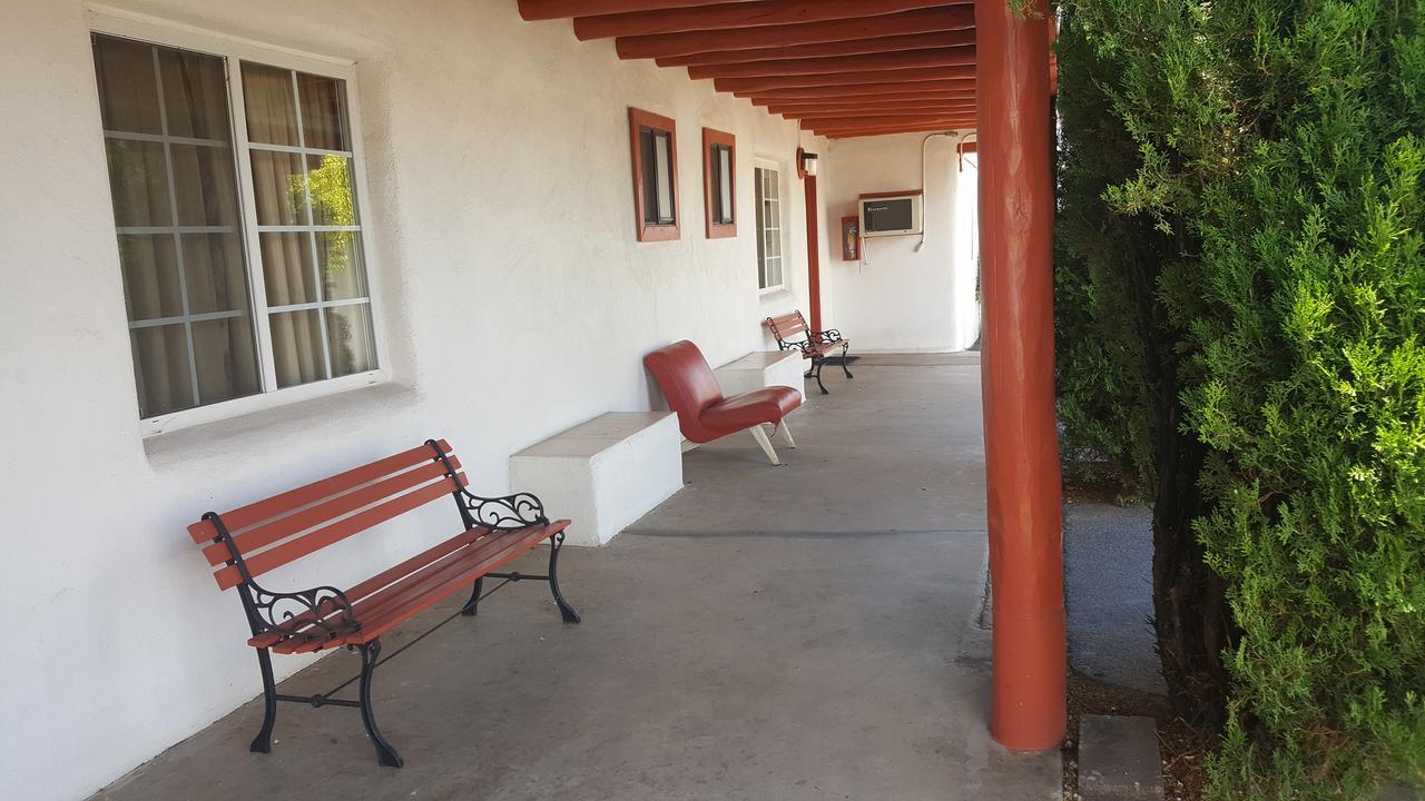 سانتا فيه Cottonwood Court Motel المظهر الخارجي الصورة