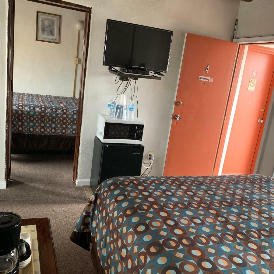 سانتا فيه Cottonwood Court Motel المظهر الخارجي الصورة